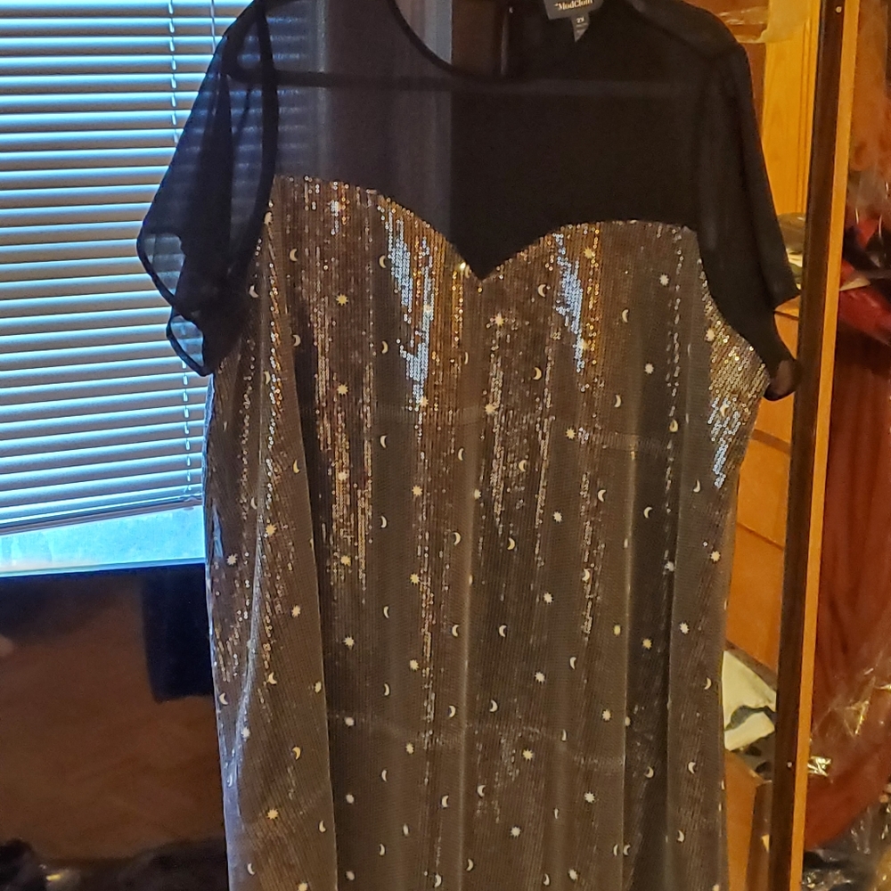 NWOT Modcloth star sequin dress